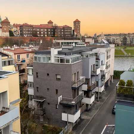 Cracow Vistula Harmony By Bookinghost *