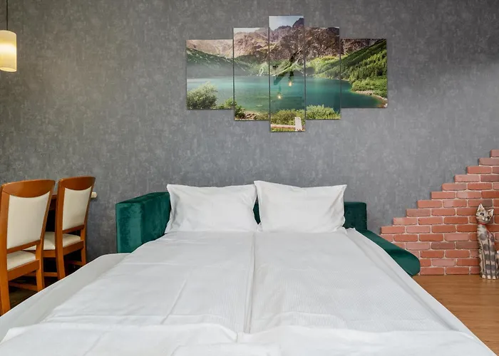 Cracow Vistula Harmony By Bookinghost كراكوفيا